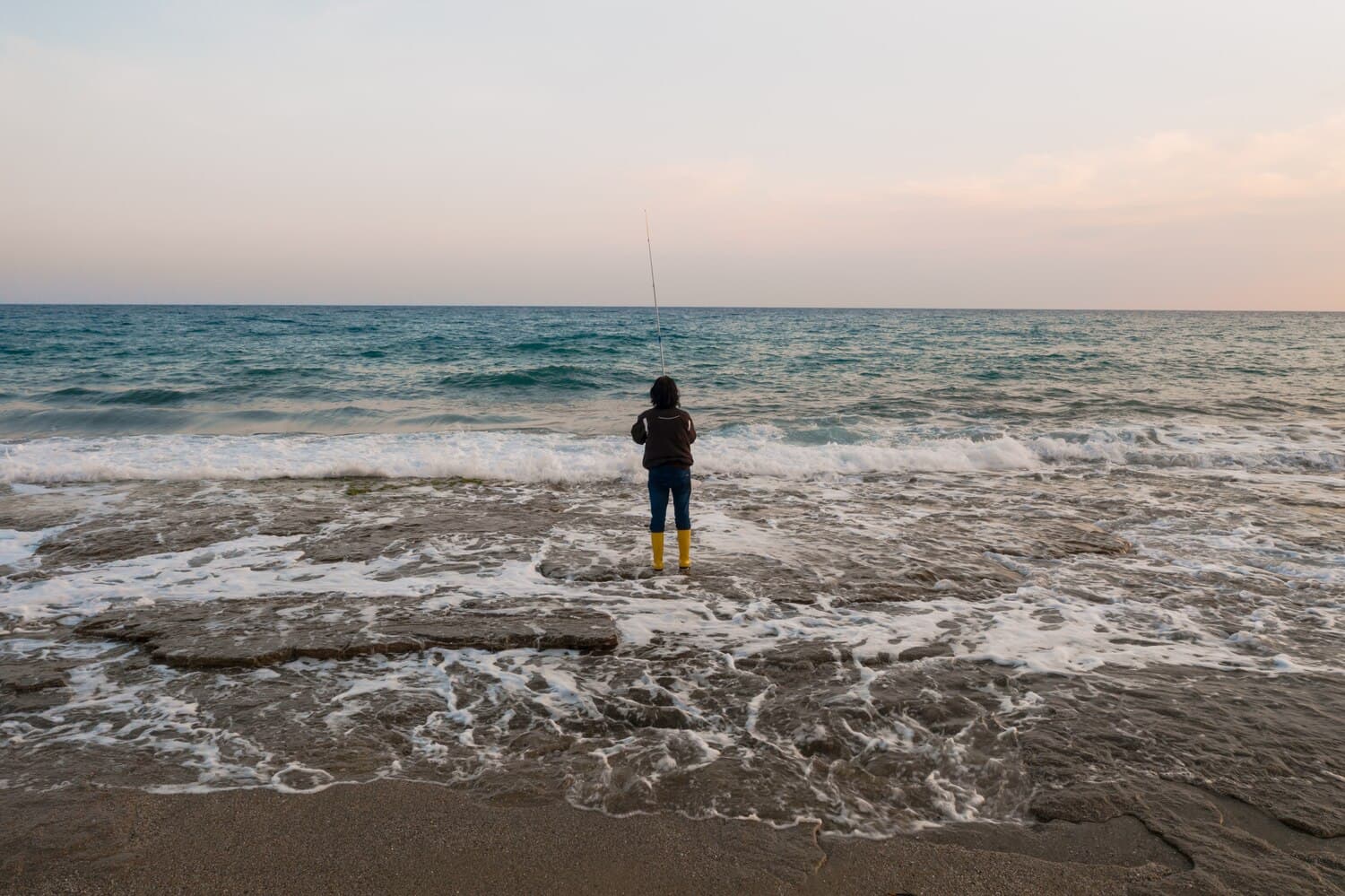 Fishing Easton's Beach (First Beach) in Newport — What You'll Catch and Where to Start