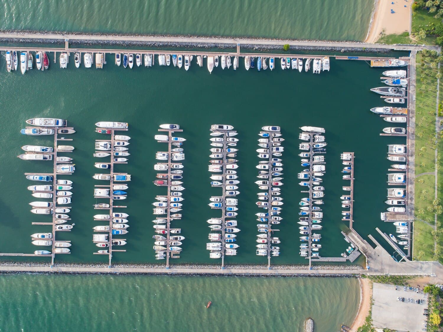 Onota Boat Livery in Pittsfield: Renting Boats and Accessing Onota Lake